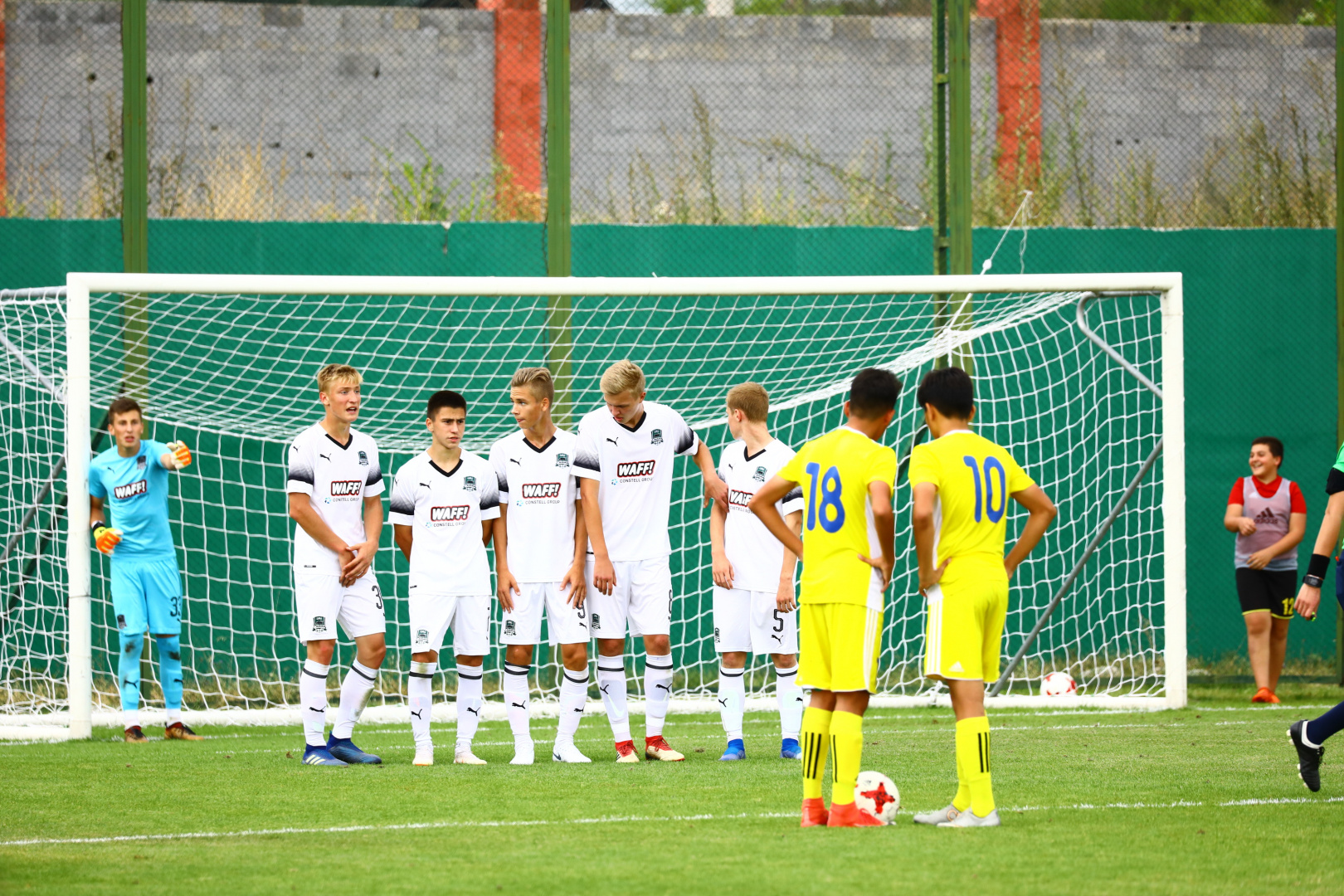 Қазақстан U16 құрамасы «Краснодар» футболшыларына жол берді