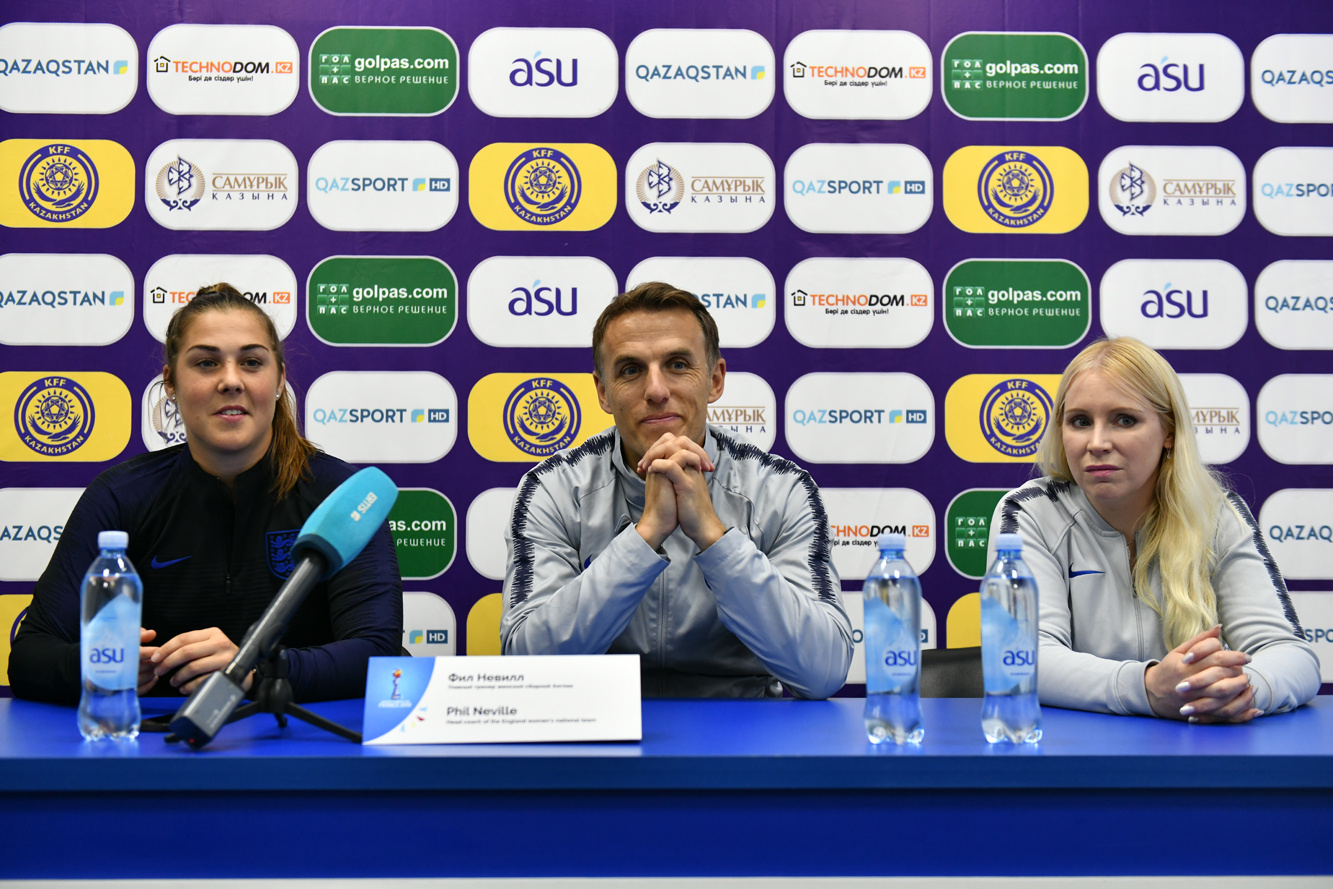 Фил Невилл: «Играть в Казахстане нам будет сложнее»