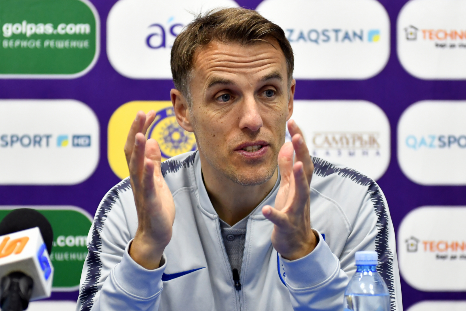 Фил Невилл: «Наша задача выиграть женский Чемпионат Мира»