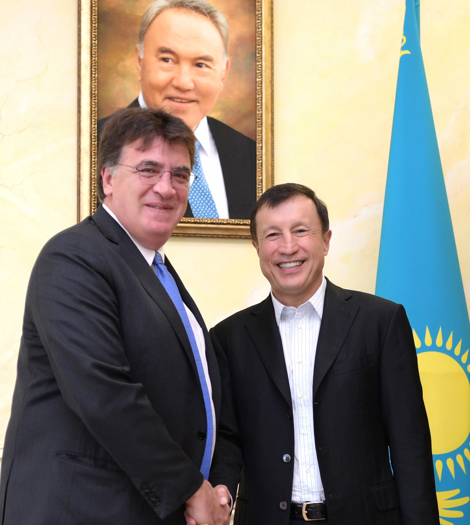 Adilbek Dzhaksybekov Met with UEFA General Secretary
