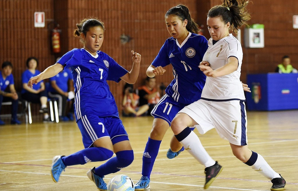 Kazakhstan Women's Team Participates in the First Futsal Euro 2019