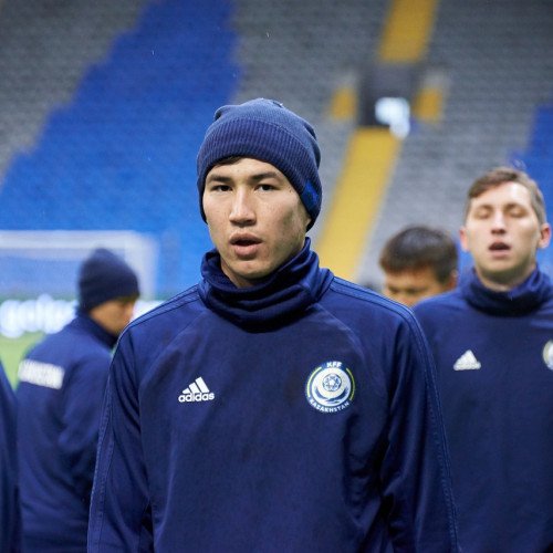 Pre-Match Training Session - Photo Report