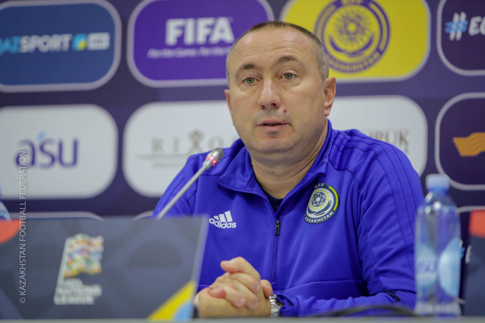Stanimir Stoilov: “Only players who deserve it, will play in the starting lineup ”