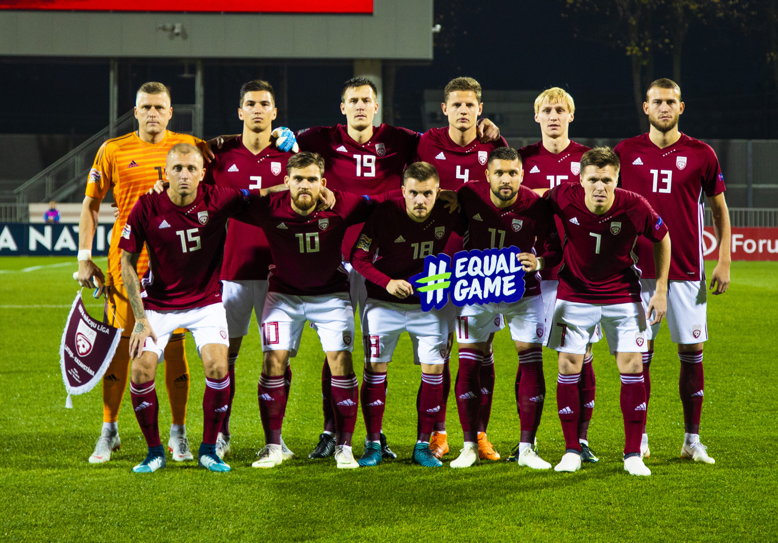 Латвия құрамасының Қазақстанмен ойынға шығатын негізгі құрамы