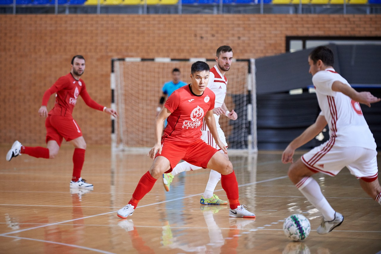 Kazakhstan Futsal Cup Final Starts in Schuchinsk