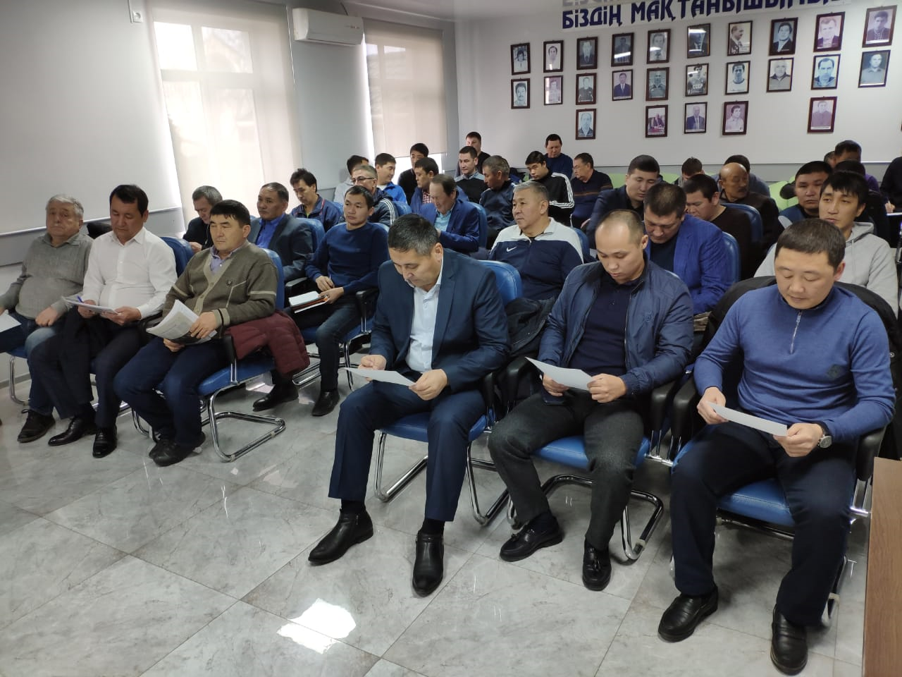Таразда балалар футболын дамыту мәселесі талқыға түсті
