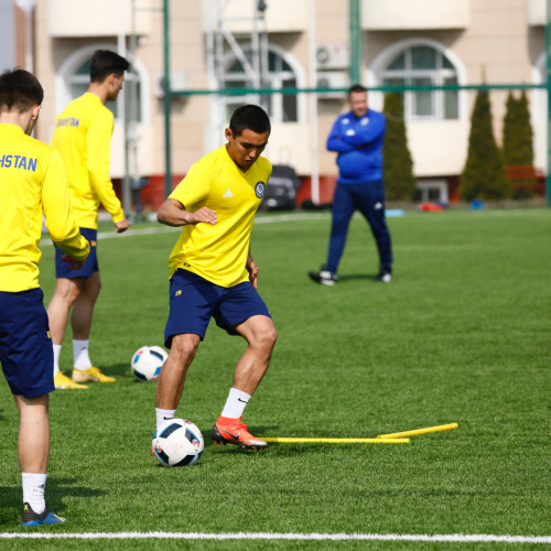 Kazakhstan U-21 training session - photo report