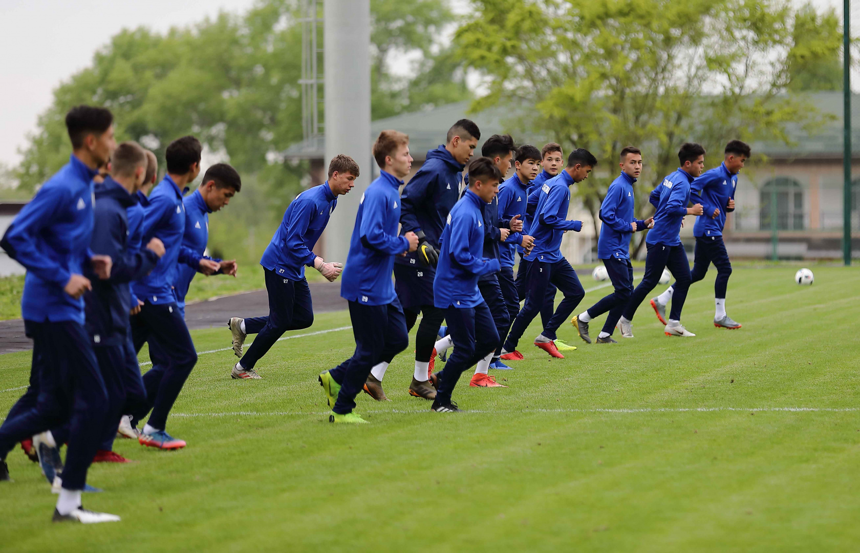 Kazakhstan U17 training session - Photo report