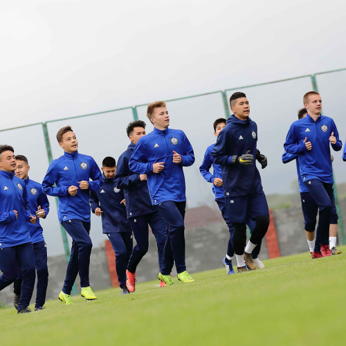 Kazakhstan U17 training session - Photo report