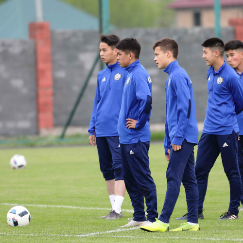 Kazakhstan U17 training session - Photo report