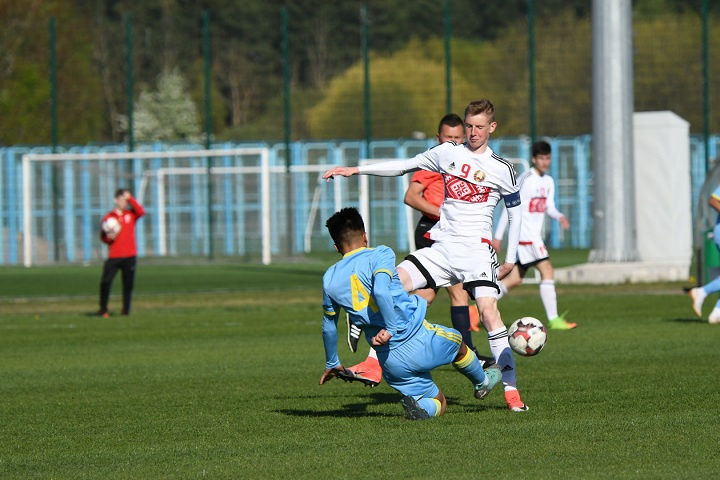 Юношеская сборная Казахстана U-17 побеждает во втором матче подряд