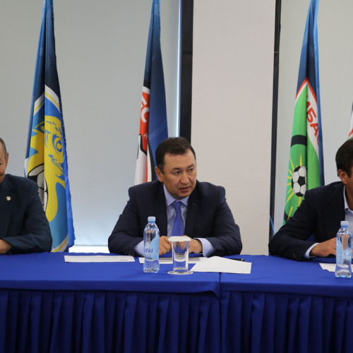 Youth Football Committee Held A Meeting