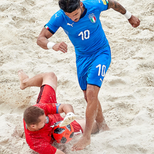 Kazakhstan Beach Soccer Team Lost to Italy
