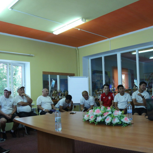 Vladimir Nikitenko Visits  'Aktobe' Football Center