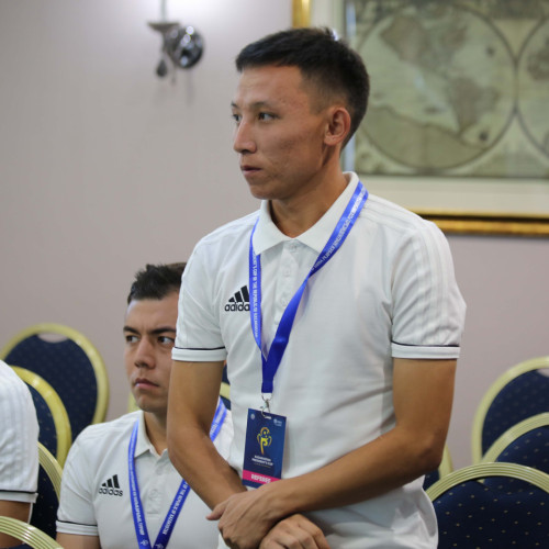 Жас төрешілерге арналған семинар басталды