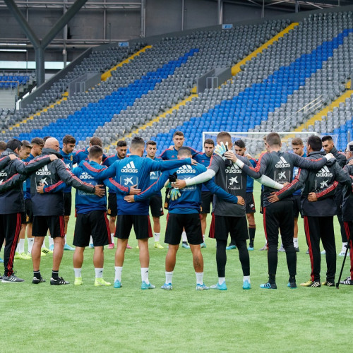 Pre-Training Session of the Spanish youth team - Photos