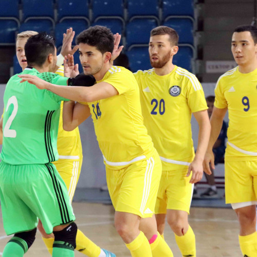 Futsal Kazakhstan (1:2) Iran - Photos