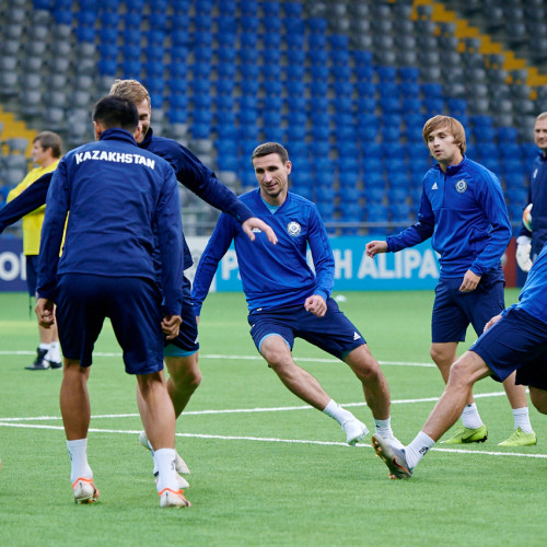 Kazakhstan national team pre-match training session - Photos