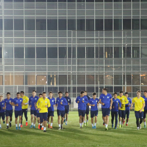 Kazakhstan U21 Arrives in Macedonia