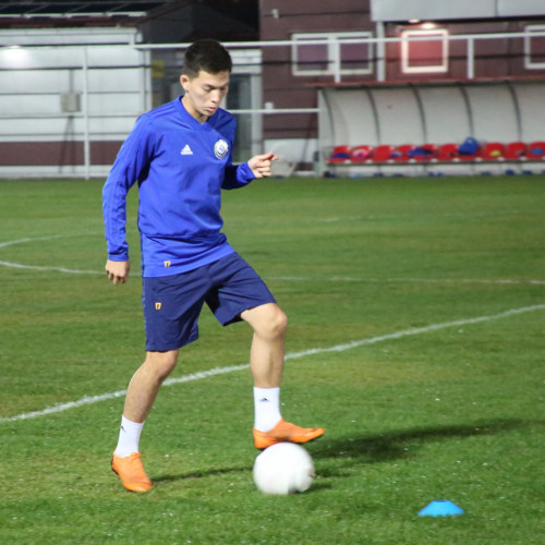 Kazakhstan U21 Arrives in Macedonia