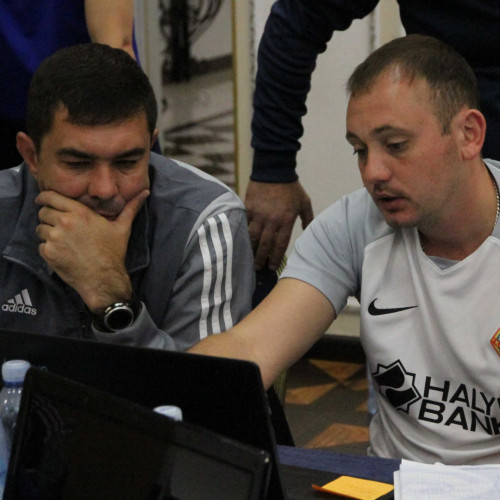 Coaches Renew Their License