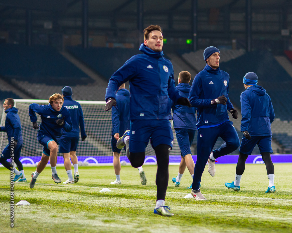 Pre-Match Training Session - Photos