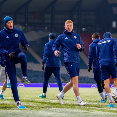 Pre-Match Training Session - Photos