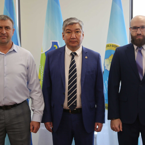 В Нур-Султане откроется частная женская футбольная школа