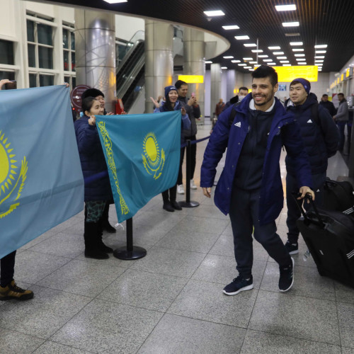 Kazakhstan Futsal Team Arrives in Almaty