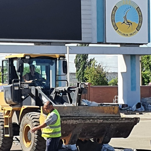 Павлодар қаласындағы Орталық стадионда жөндеу жұмыстары жалғасты