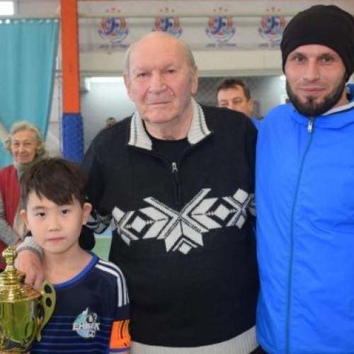 Kazakhstan football veteran turned 80!
