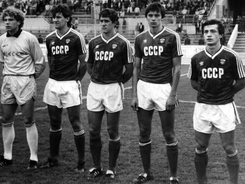 С Днём рождения, олимпийский чемпион!