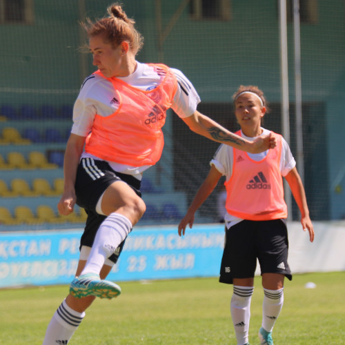 PHOTOS: PRE-MATCH TRAINING OF KAZAKHSTAN WOMEN'S NATIONAL FOOTBALL