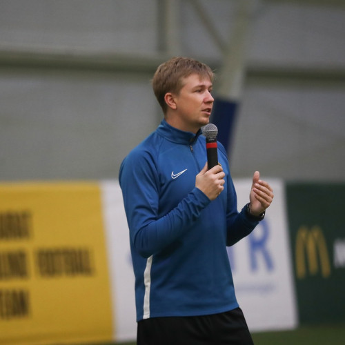 Қазақстан футбол федерациясы зағип жандар мен нашар көретін спортшыларға қолдау көрсетті