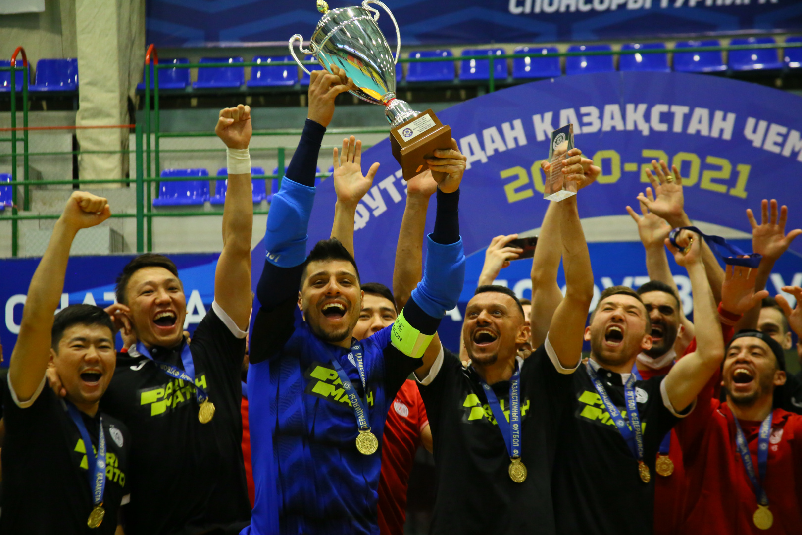 «Қайрат» – футзалдан Қазақстан Чемпионатының жеңімпазы!