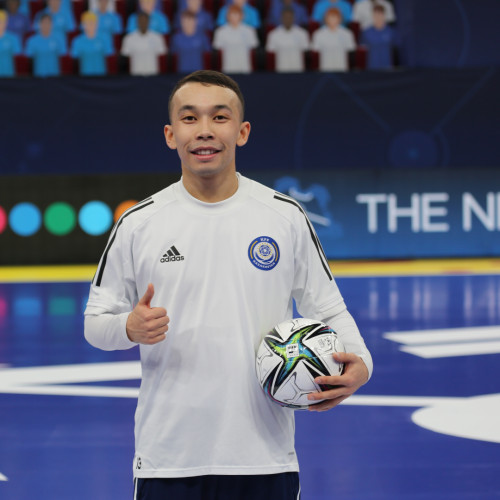 The national team of Kazakhstan held the first training session in Groningen