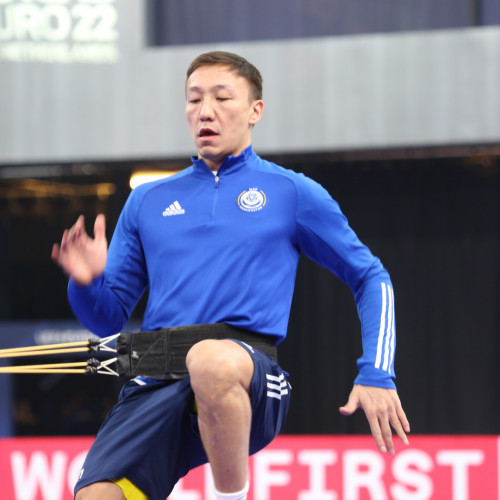 The national team of Kazakhstan held the first training session in Groningen