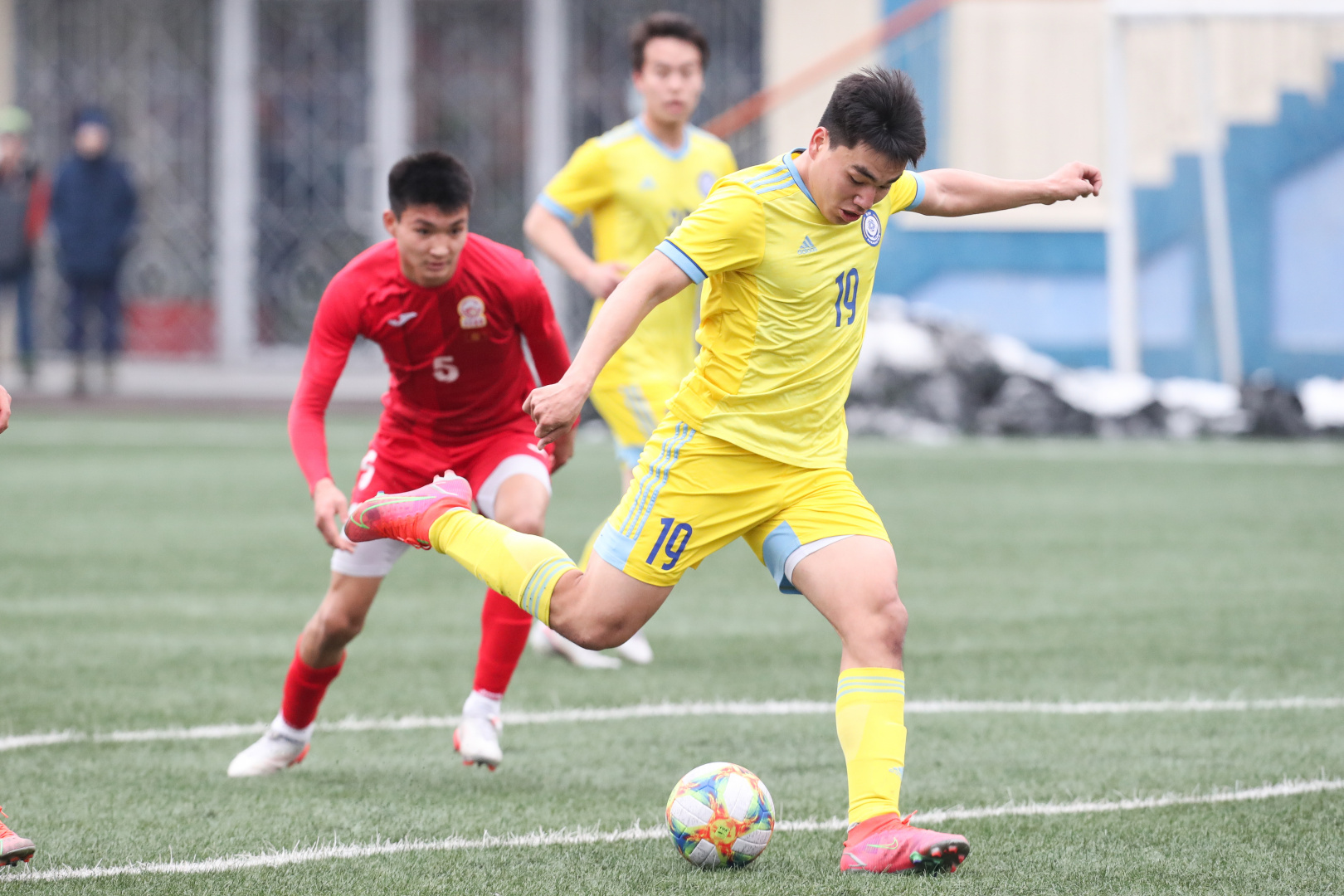 Қазақстан U-19 – Қырғызстан U-20 жолдастық матчынан фоторепортаж – 0:0