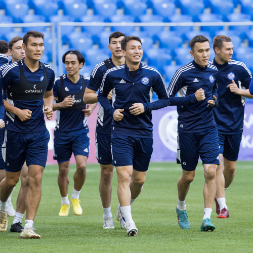 Pre-match Training Session - Photos