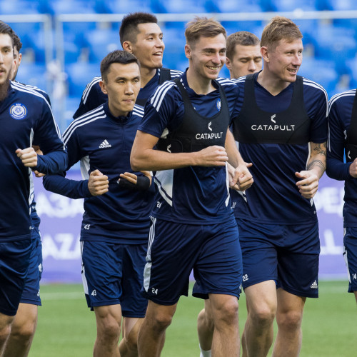 Pre-match Training Session - Photos