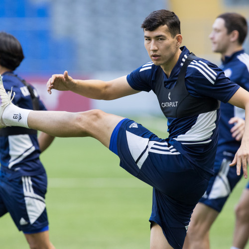 Pre-match Training Session - Photos