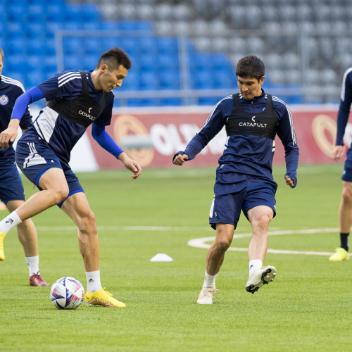 Pre-match Training Session - Photos