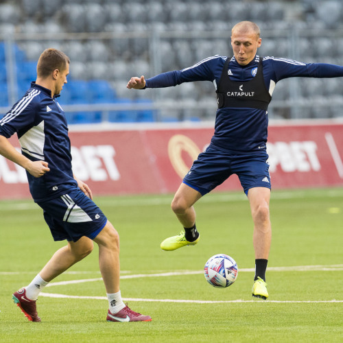 Pre-match Training Session - Photos