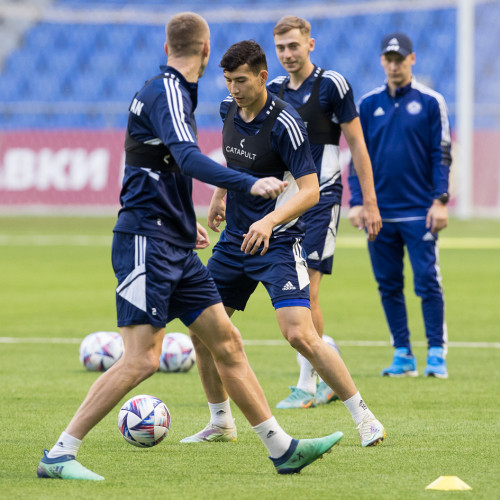 Pre-match Training Session - Photos