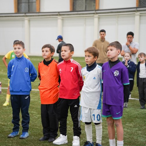 UEFA representative takes part in awarding ceremony