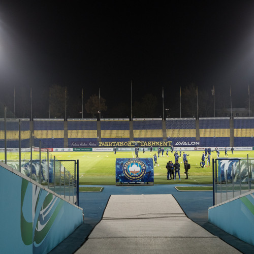 Photos from the pre-match training session