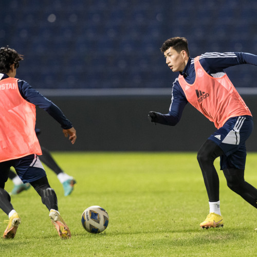 Photos from the pre-match training session