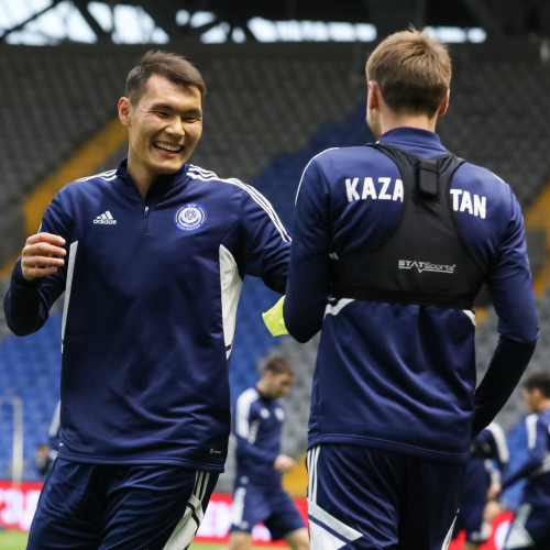 Photos from the pre-match training session of the Kazakhstan national team