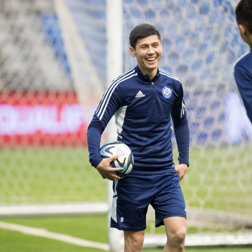 Photos from the pre-match training session of the Kazakhstan national team