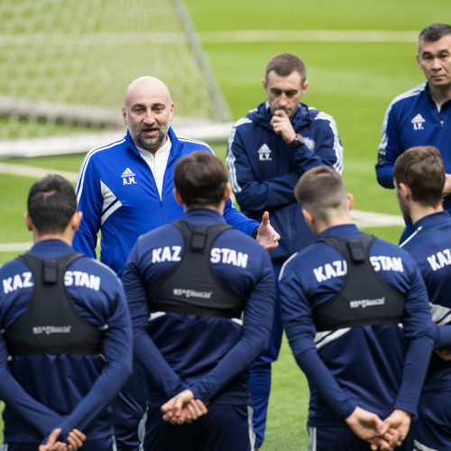 Photos from the pre-match training session of the Kazakhstan national team